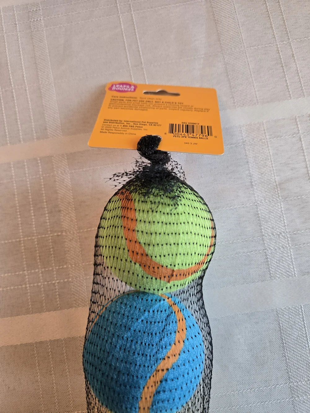 NWT Leaps & Bounds Splash & Dash Floating Dog Tennis Balls 3-Pack